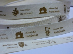 Тасьма бавовняна "Hand made" з малюнком, 1,5 см, МОЛОЧНА